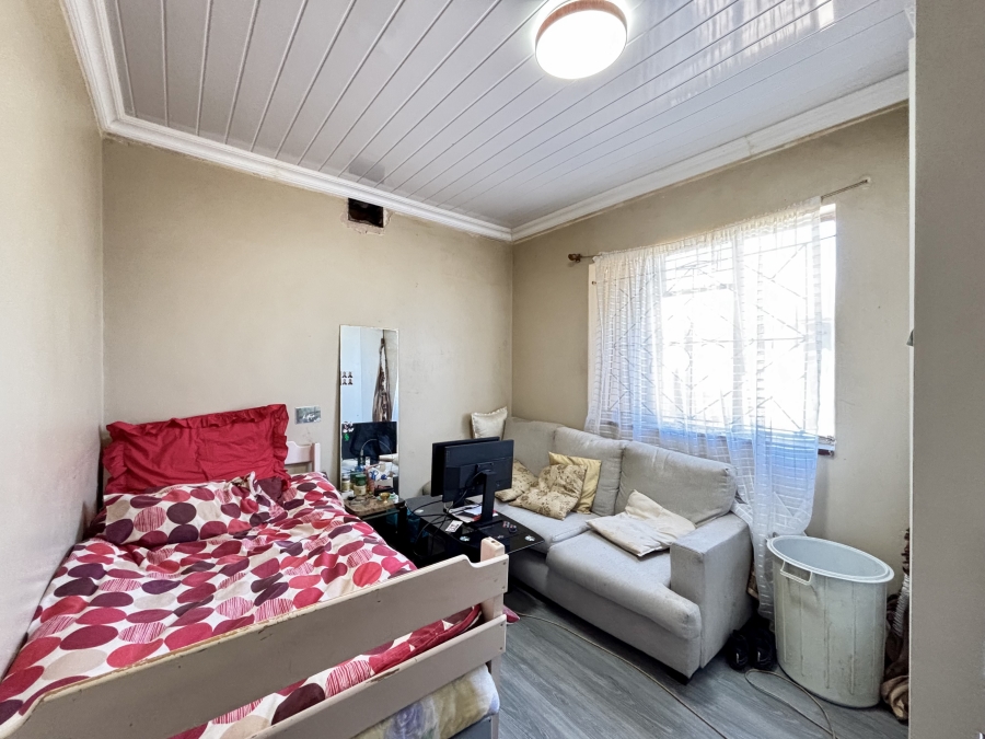 4 Bedroom Property for Sale in Lotus River Western Cape
